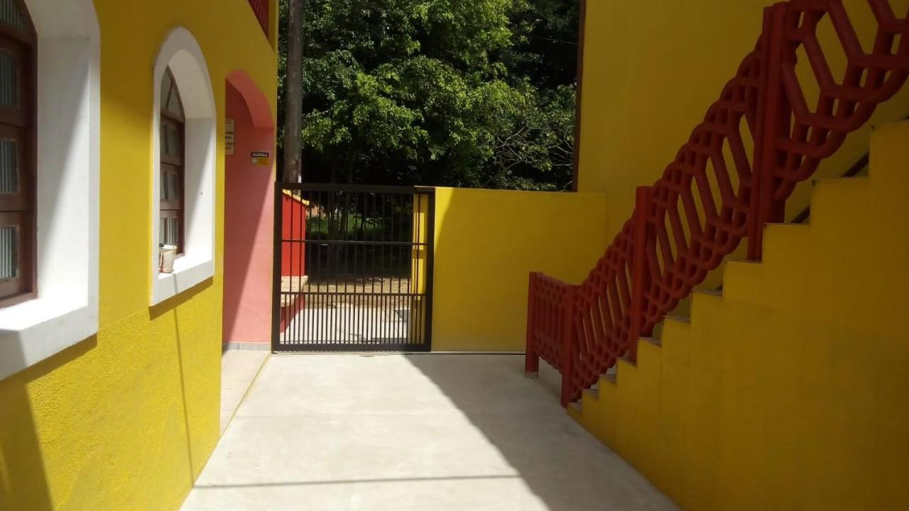 Chales Bandeiras أوباتوبا المظهر الخارجي الصورة